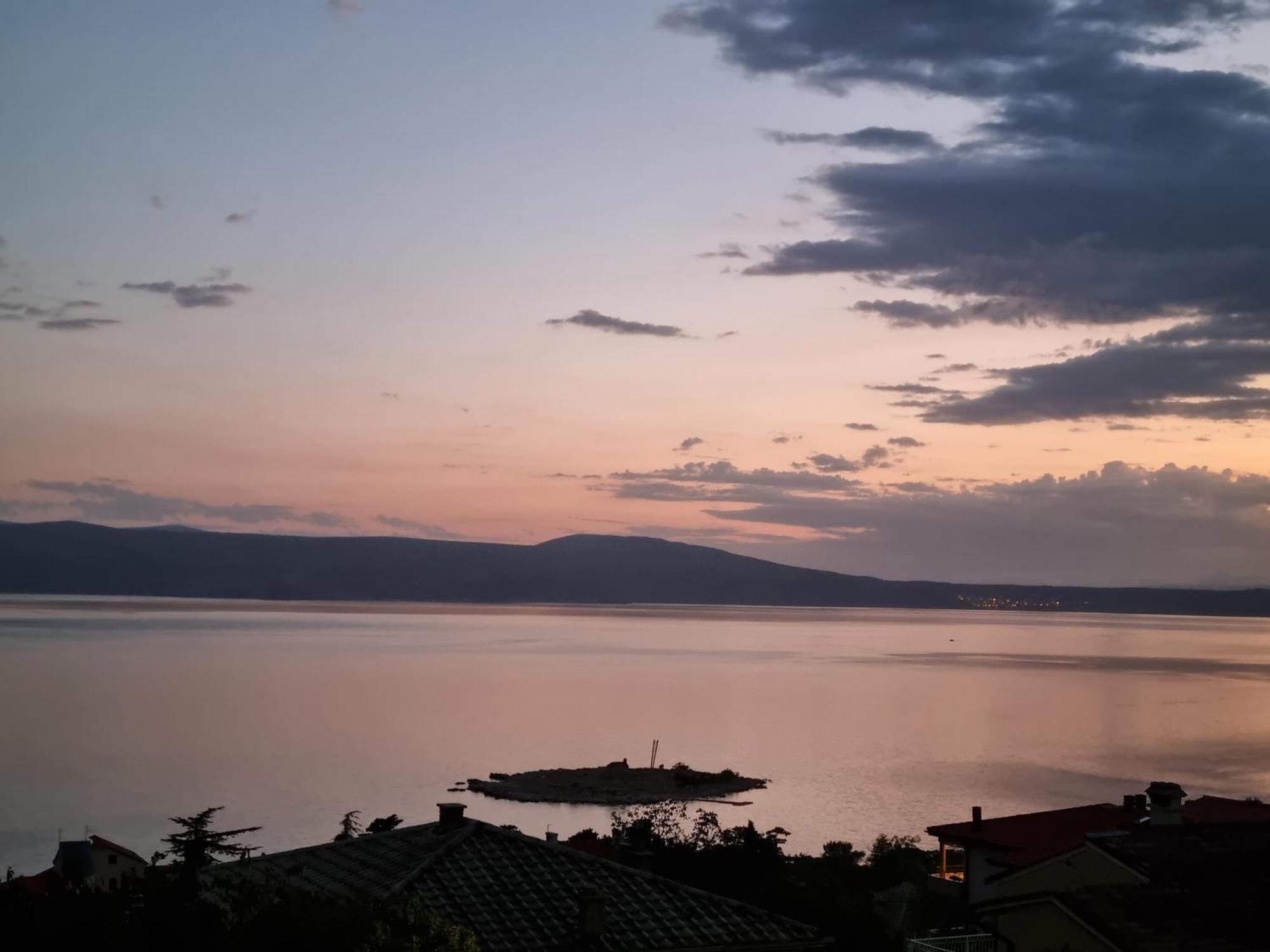 App St Marin View Новий Винодольський Екстер'єр фото